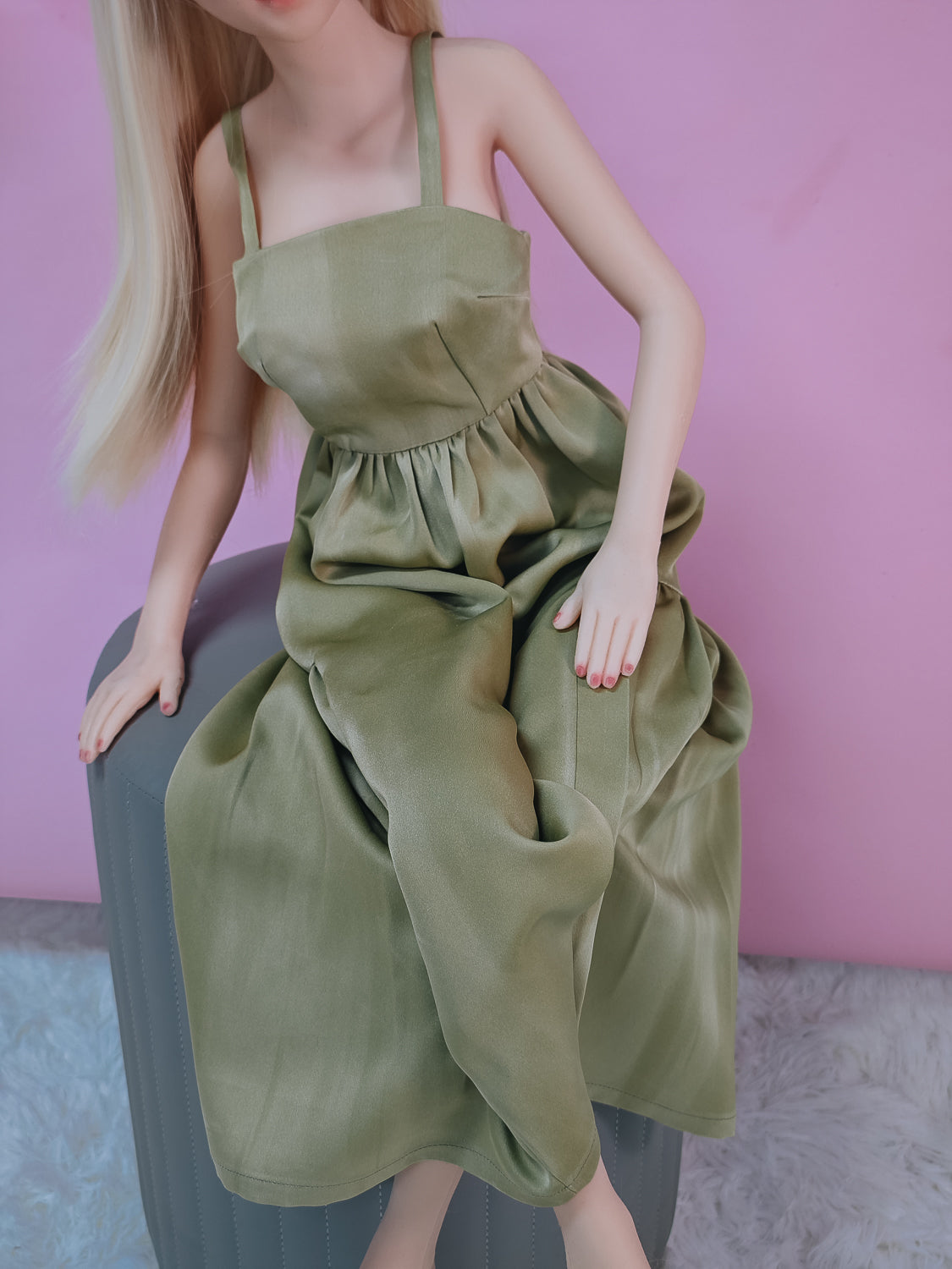 Satin Elegant Long Dress for 65cm/75cm/80cm Dolls