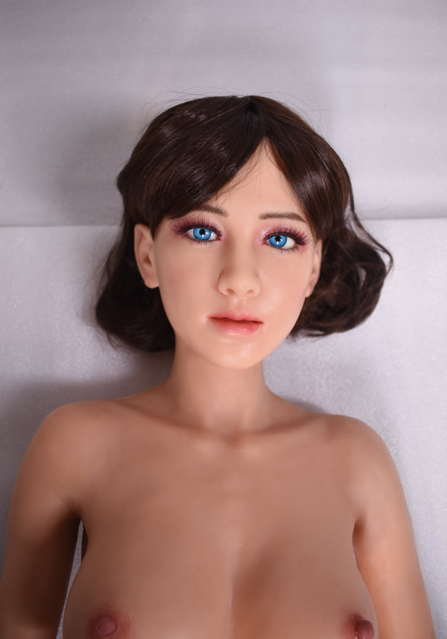 Xinyu - Lifelike Asian Girl Silicone Full Size Sex Doll (145 cm)